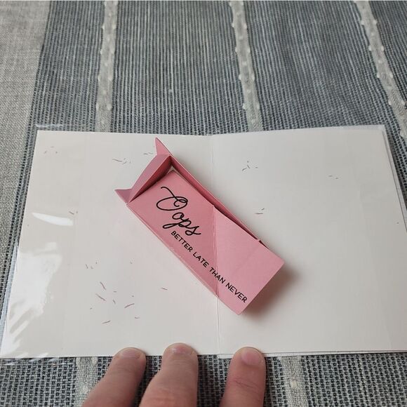 NEW- UWP Luxe Pop-Up Cards Bundle (3) - Picture 5 of 11